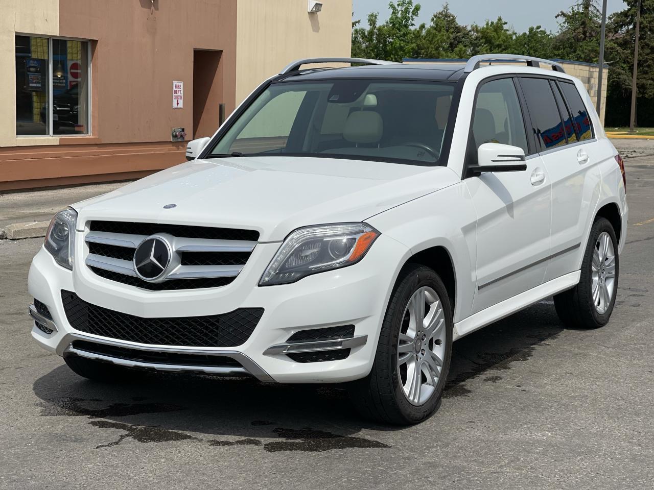 Used 2015 Mercedes-Benz GLK-Class GLK250 BlueTEC Navigation /Pano Roof /Camera for sale in North York, ON