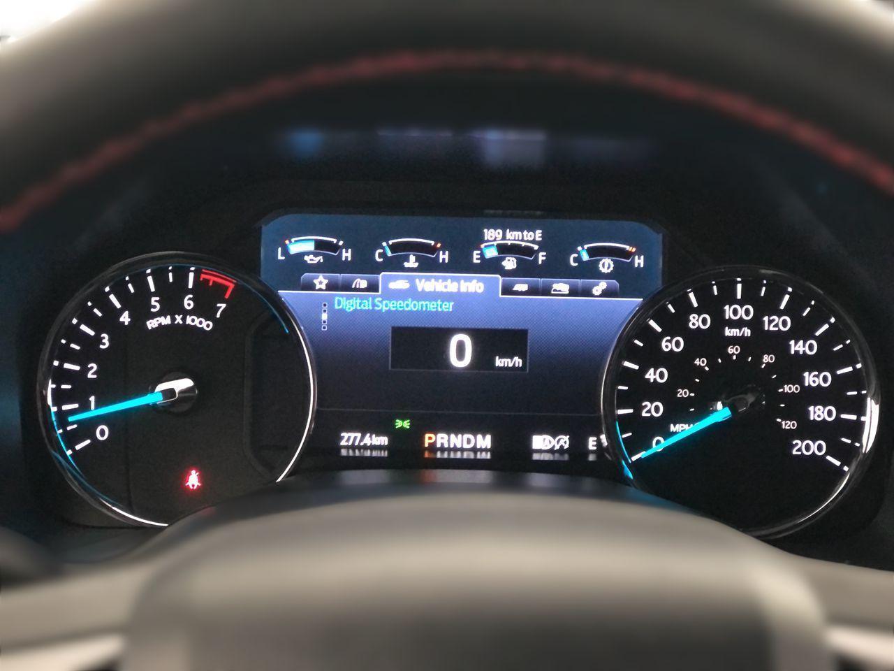 686882