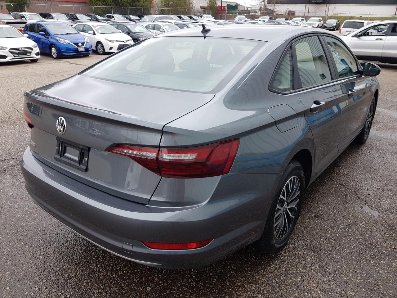687092.12041846