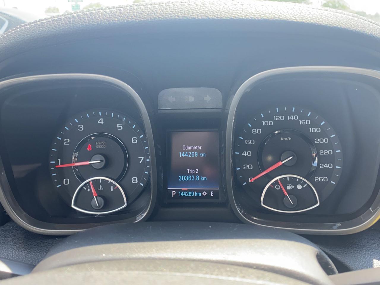 687293