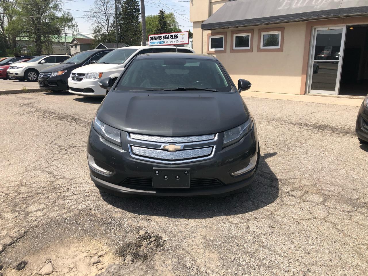 <!-- TEMPLATE(360) START --><p>&nbsp;</p><p>OUR VEHICLES COME FULLY CERTIFIED AT NO EXTRA COST,FINANCING AVAILABLE AS LOW AS 4.89% ON APPROVED CREDIT ON MOST VEHICLES, COME BY IN PERSON OR BY TRUSTED AND EASY ONLINE APPLICATION. **WE ARE A PROUD MEMEBER OF UCDA ** ONLINE CREDIT APPLICATION https://creditonline.dealertrack.ca/Web/Default.aspx?Token=e7618860-8f22-4e62-b461-0747bd7df710&Lang=en ***7 MONTH/11000 km POWERTRAIN WARRANTY WITH A $1000. PER CLAIM LIMIT INCLUDED IN THE ADVERTISED PRICE.***</p><p>&nbsp;</p><!-- TEMPLATE(360) END -->