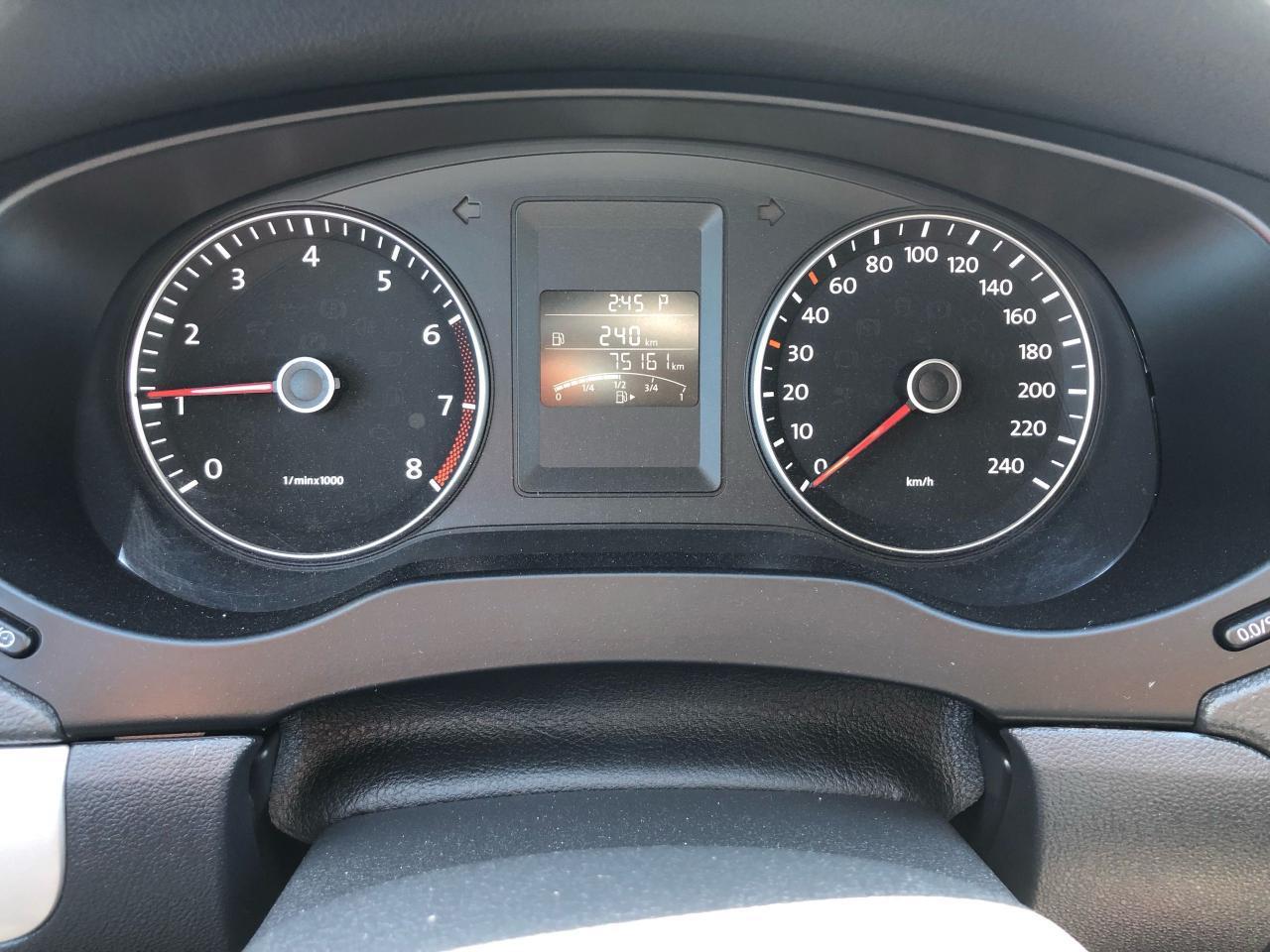 687398