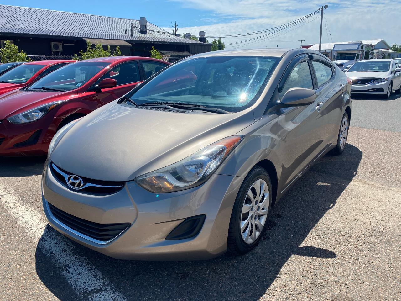 Used 2013 Hyundai Elantra GL / CLEAN CAR FAX / ONLY $69 BI-WEEKLY! for sale in Mississauga, ON