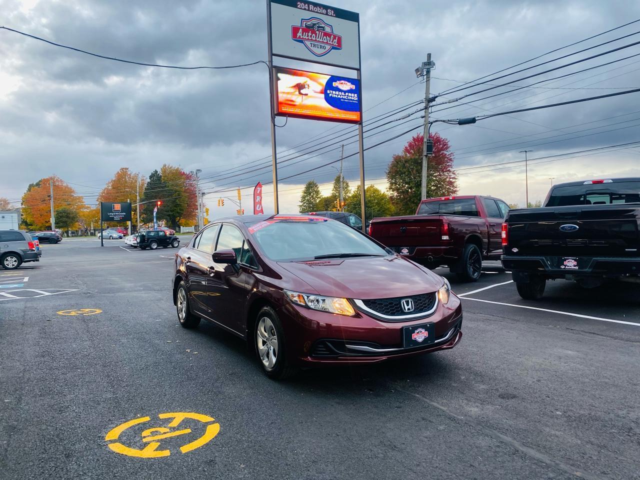 Used 2015 Honda Civic LX / BACK UP CAM / HEATED SEATS / SUPER CLEAN! for sale in Truro, NS