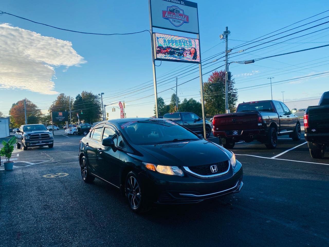 Used 2013 Honda Civic EX / SUN ROOF / CLEAN CAR FAX / $101 BI-WEEKLY for sale in Truro, NS