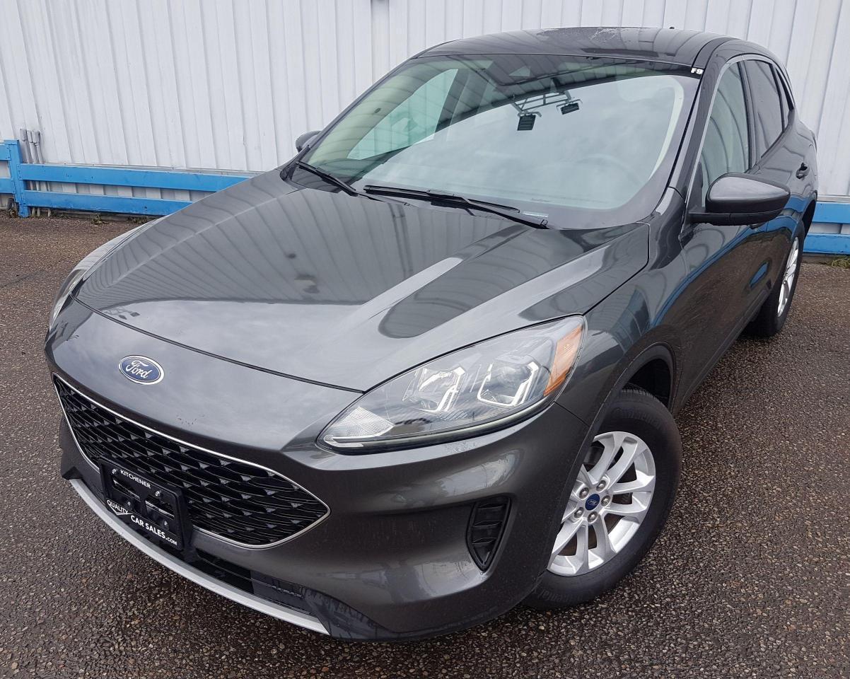 Used 2020 Ford Escape SE AWD *HEATED SEATS* for sale in Ottawa, ON