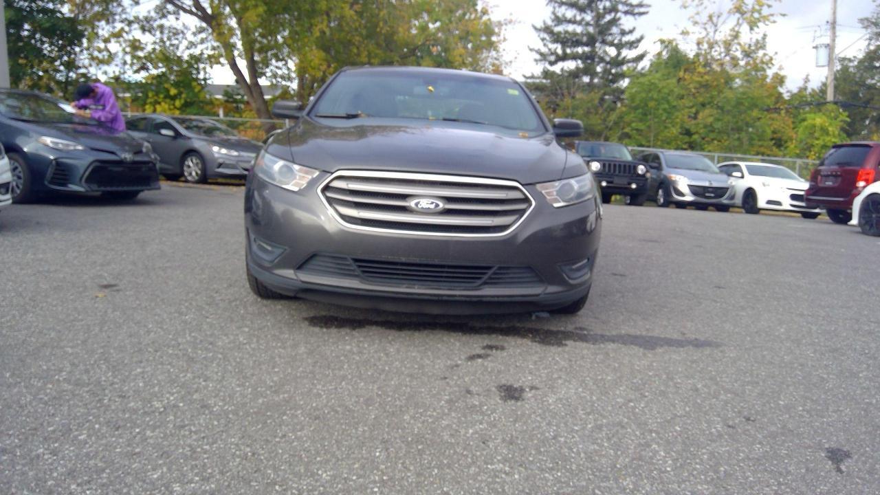 Used 2015 Ford Taurus SEL for sale in Toronto, ON