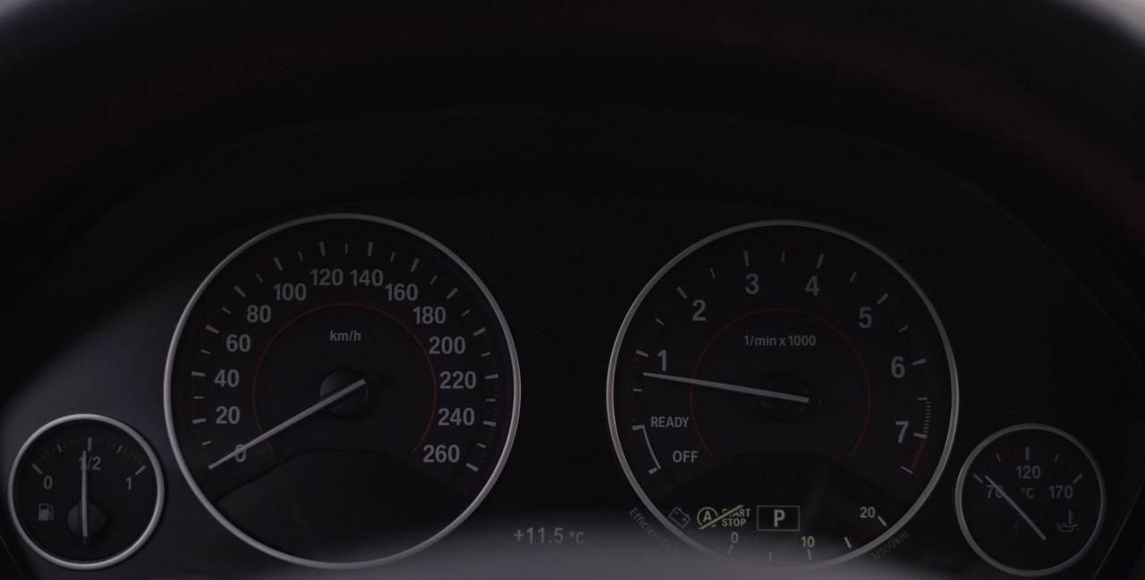 688740