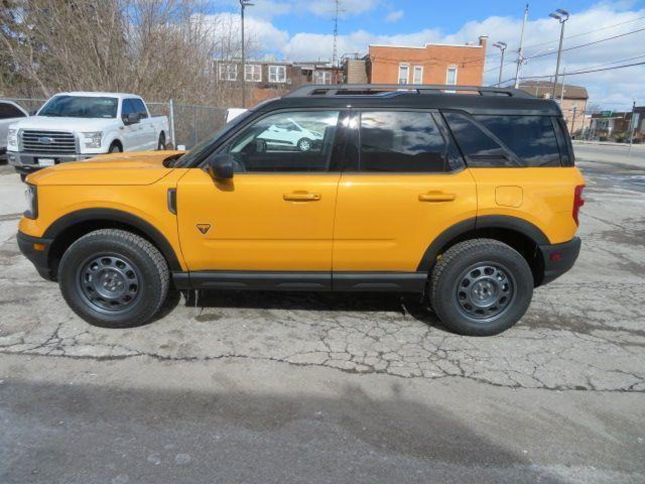 689173