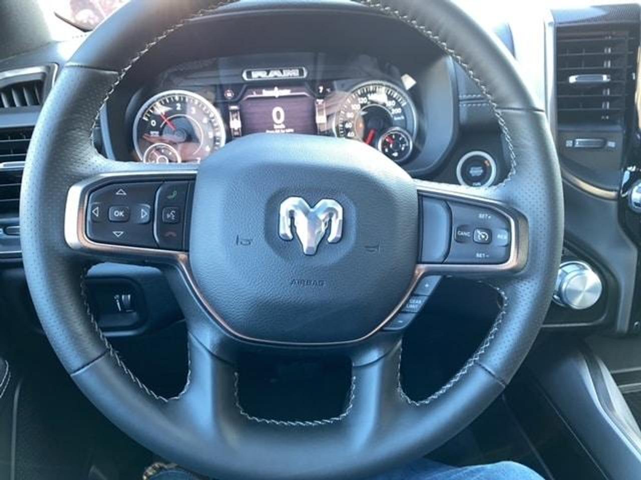 689538.12074877