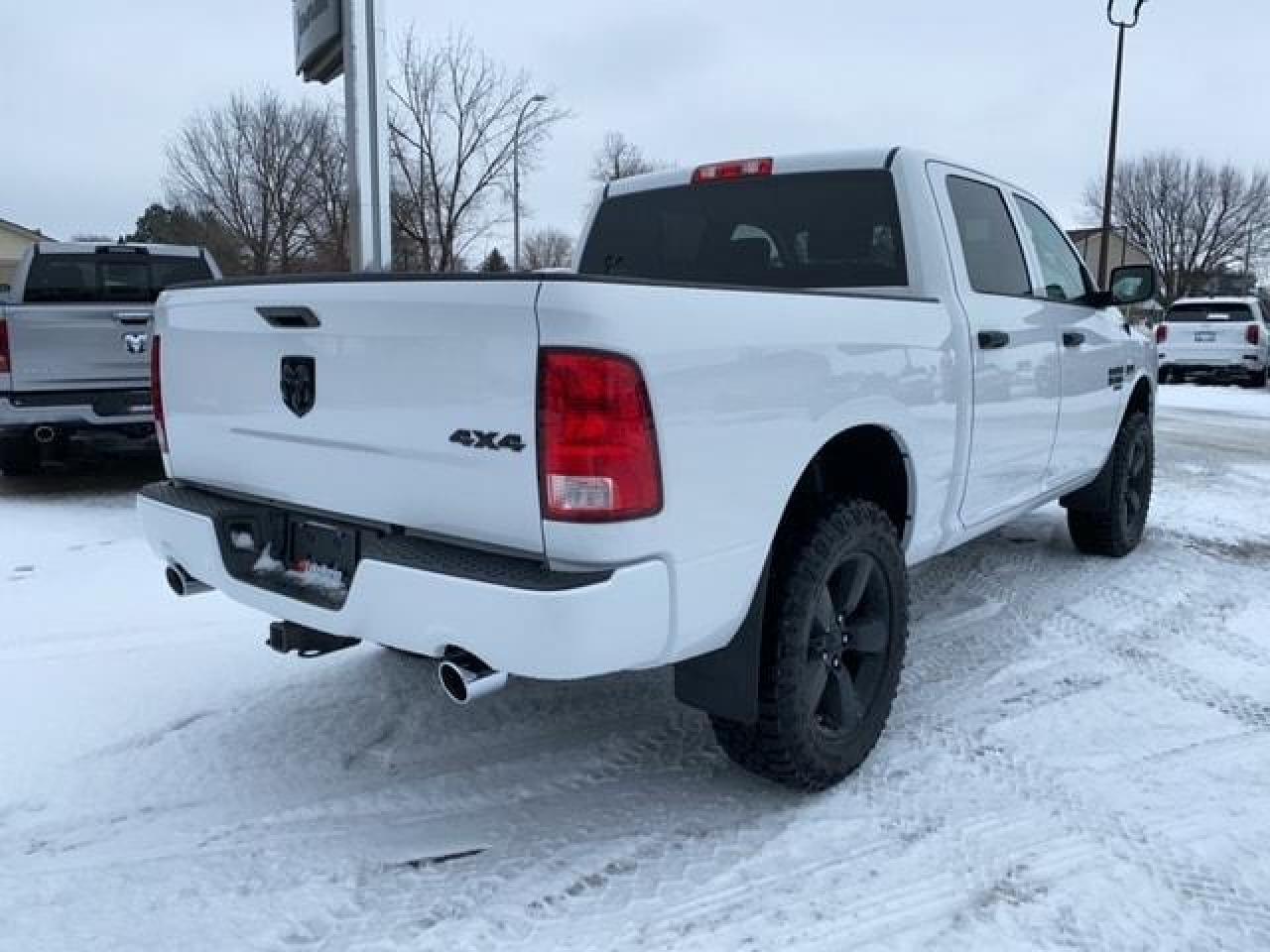 689559