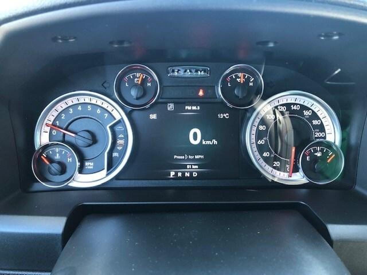 689773