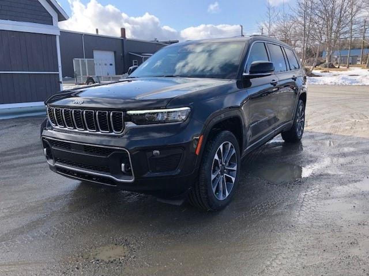 New 2022 Jeep Grand Cherokee L Overland for sale in Barrington Passage, NS