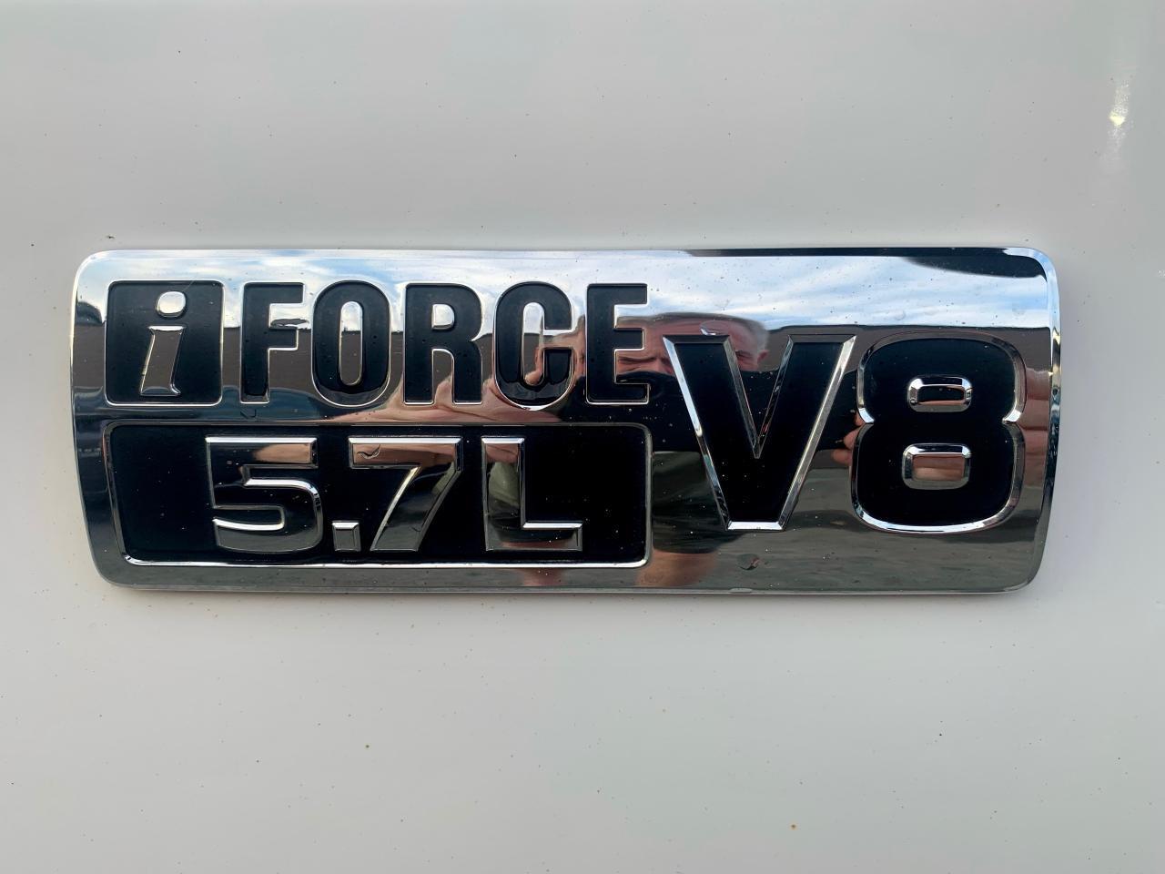 692526