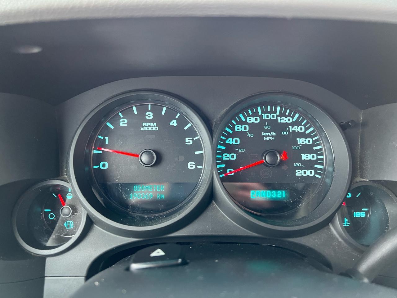 693522