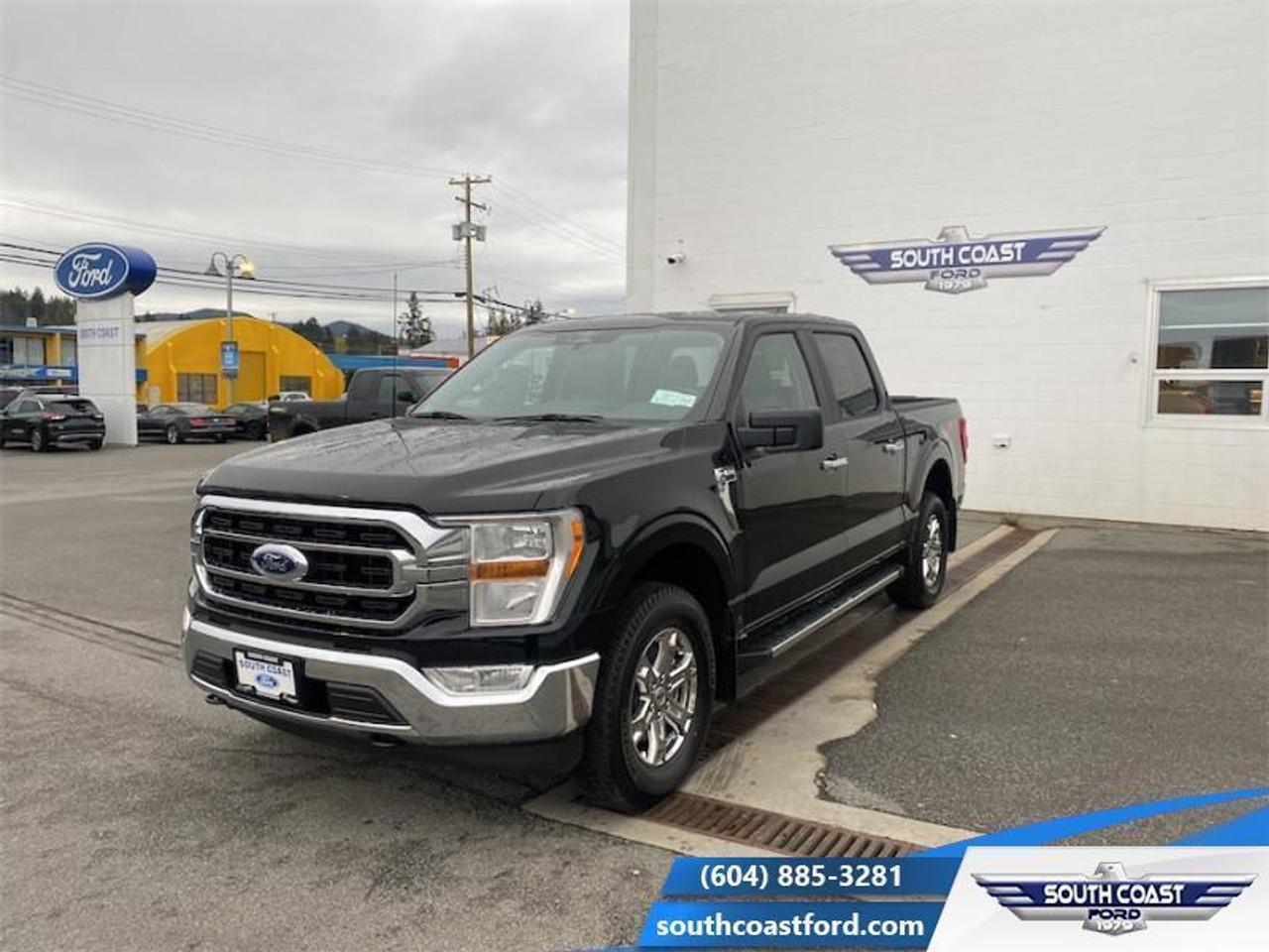 <b>XTR Package, Running Boards, 18-inch Chrome Wheels!</b><br> <br>   This Ford F-150 is arguably the most capable truck in the class, and it features a spacious, comfortable interior. <br> <br>The perfect truck for work or play, this versatile Ford F-150 gives you the power you need, the features you want, and the style you crave! With high-strength, military-grade aluminum construction, this F-150 cuts the weight without sacrificing toughness. The interior design is first class, with simple to read text, easy to push buttons and plenty of outward visibility. With productivity at the forefront of design, the F-150 makes use of every single component was built to get the job done right!<br> <br> This agate black Crew Cab 4X4 pickup   has a 10 speed auto transmission and is powered by a  325HP 2.7L V6 Cylinder Engine.<br> <br> Our F-150s trim level is XLT. Upgrading to the class leader, this Ford F-150 XLT comes very well equipped with remote keyless entry and remote engine start, dynamic hitch assist, Ford Co-Pilot360 that features lane keep assist, pre-collision assist and automatic emergency braking. Enhanced features include aluminum wheels, chrome exterior accents, SYNC 3 with enhanced voice recognition, Apple CarPlay and Android Auto, FordPass Connect 4G LTE, steering wheel mounted cruise control, a powerful audio system, cargo box lights, power door locks and a rear view camera to help when backing out of a tight spot. This vehicle has been upgraded with the following features: Xtr Package, Running Boards, 18-inch Chrome Wheels. <br><br> View the original window sticker for this vehicle with this url <b><a href=http://www.windowsticker.forddirect.com/windowsticker.pdf?vin=1FTEW1EP7NKE87869 target=_blank>http://www.windowsticker.forddirect.com/windowsticker.pdf?vin=1FTEW1EP7NKE87869</a></b>.<br> <br>To apply right now for financing use this link : <a href=https://www.southcoastford.com/financing/ target=_blank>https://www.southcoastford.com/financing/</a><br><br> <br/>    2.99% financing for 84 months. <br> Buy this vehicle now for the lowest bi-weekly payment of <b>$371.23</b> with $0 down for 84 months @ 2.99% APR O.A.C. ( Plus applicable taxes -  and $595 Administration Fee included   / Total Obligation of $68158  ).  Incentives expire 2023-02-28.  See dealer for details. <br> <br> <br>LEASING:<br><br>Estimated Lease Payment: $383 bi-weekly <br>Payment based on 3.49% lease financing for 48 months with $0 down payment on approved credit. Total obligation $39,927. Mileage allowance of 16,000 KM/year. Offer expires 2023-02-28.<br><br><br>Call South Coast Ford Sales or come visit us in person. Were convenient to Sechelt, BC and located at 5606 Wharf Avenue. and look forward to helping you with your automotive needs. <br><br> Come by and check out our fleet of 20+ used cars and trucks and 50+ new cars and trucks for sale in Sechelt.  o~o