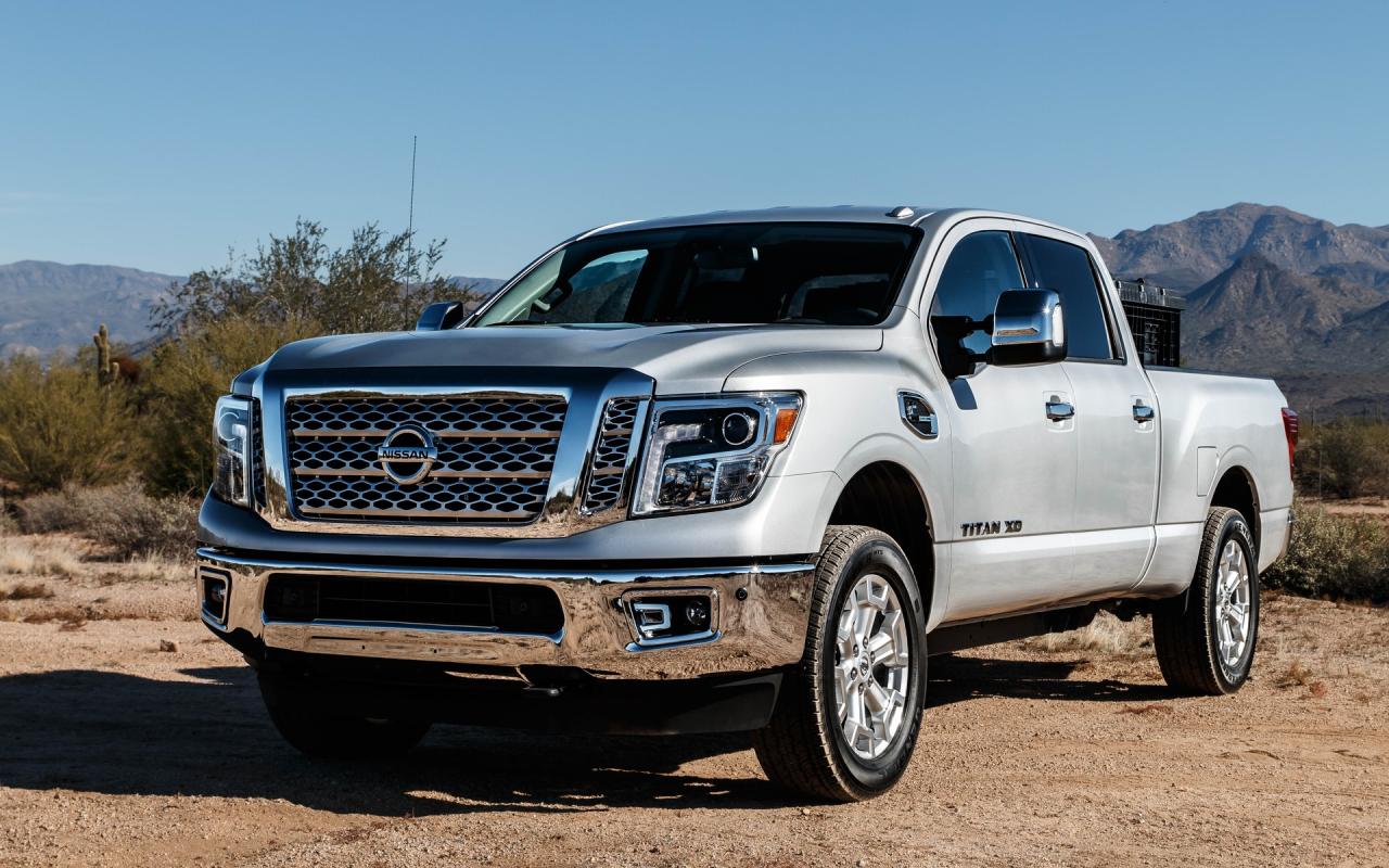 Used 2018 Nissan Titan 4x4 Crew Cab S for sale in Mississauga, ON