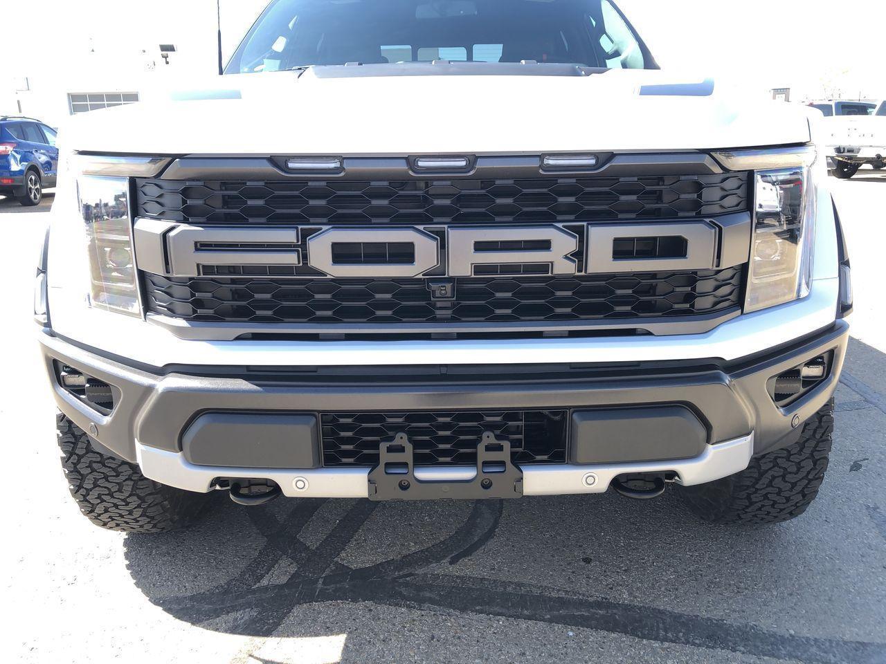 695316