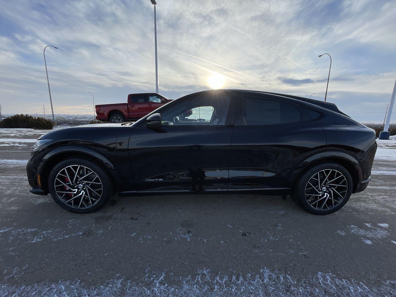 91KWH EXTENDED RANGE HIGH-VOLTAGE BATTERY! 15.5 SYNC 4 TOUCHSCREEN WITH NAVIGATION! ACTIVE-X HEATED SEATS WITH MEMORY! HEATED STEERING WHEEL! FORDPASS REMOTE START APP WITH PHONE AS A KEY! B&O 10-SPEAKER SOUND SYSTEM WITH SUBWOOFER! MAGNERIDE! ADAPTIVE CRUISE CONTROL WITH LANE CENTERING! HANDSFREE LIFTGATE!Here at Sun City Ford, we proudly serve Medicine Hat, Redcliff, Dunmore, Brooks, Lethbridge, Calgary and all of Southern Alberta. No doc fees! The price you see plus GST! Call us toll free at 1-866-223-5723 or email us at sales@suncityford.ca