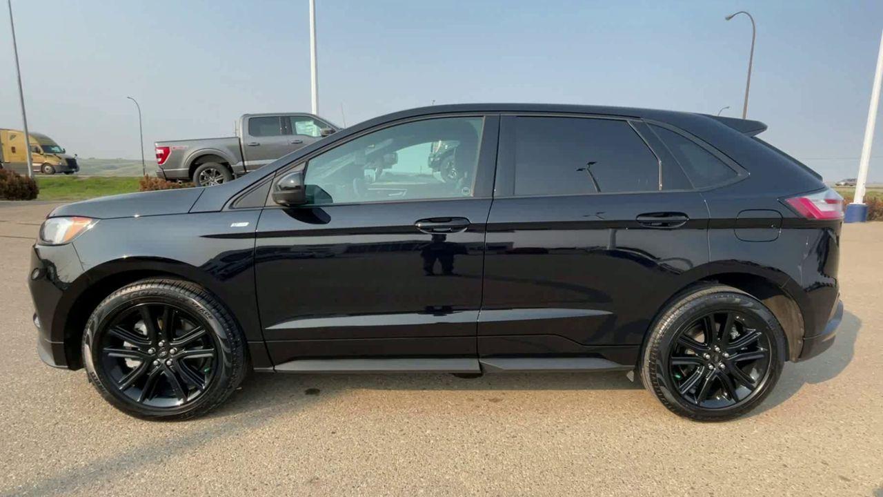 695437.12144937