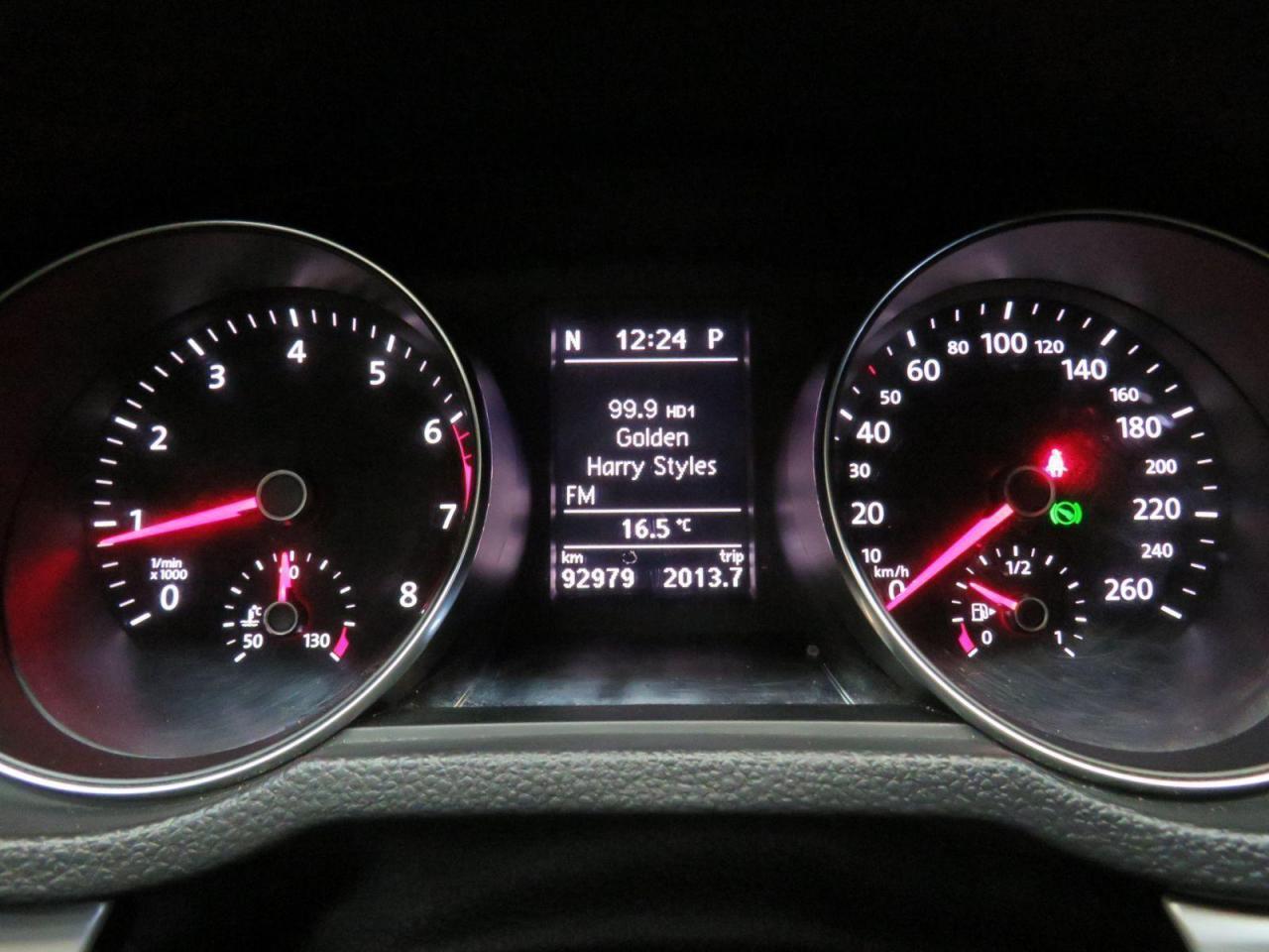 696293