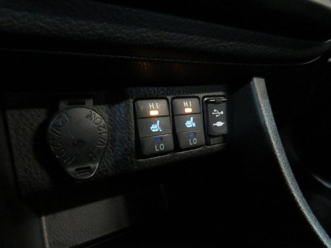 696308