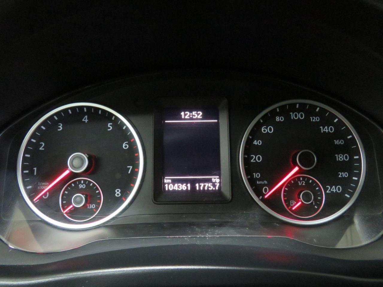 696359