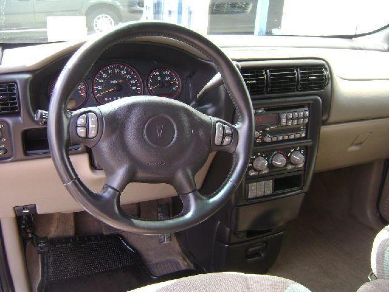 696521