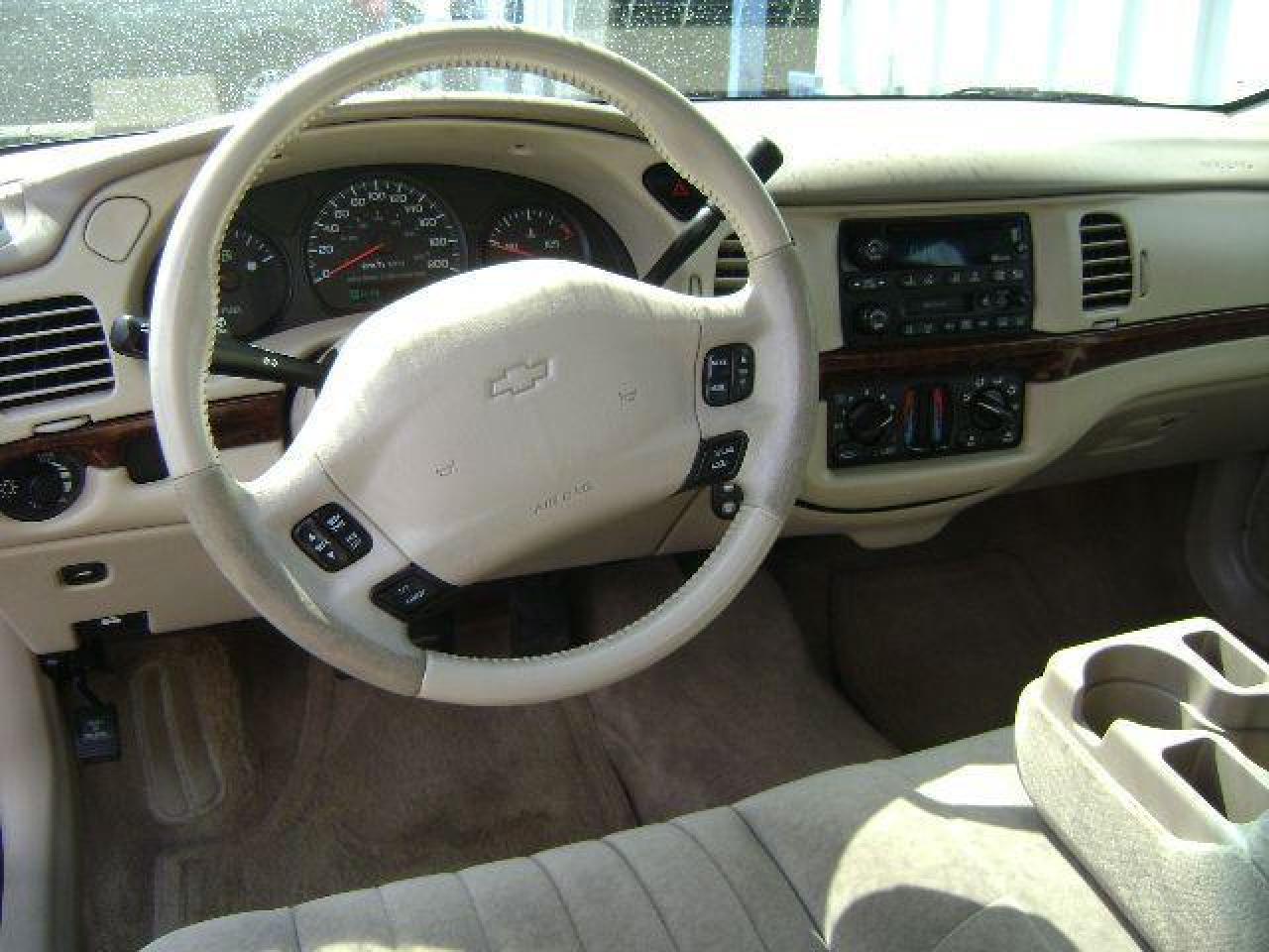 696530