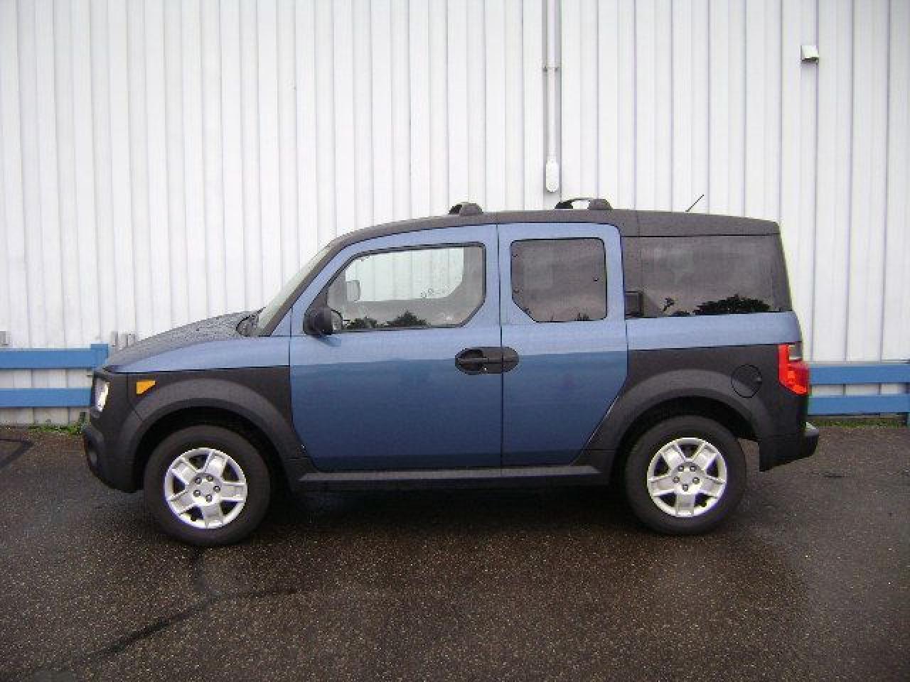 Used 2006 Honda Element  for sale in Leamington, ON
