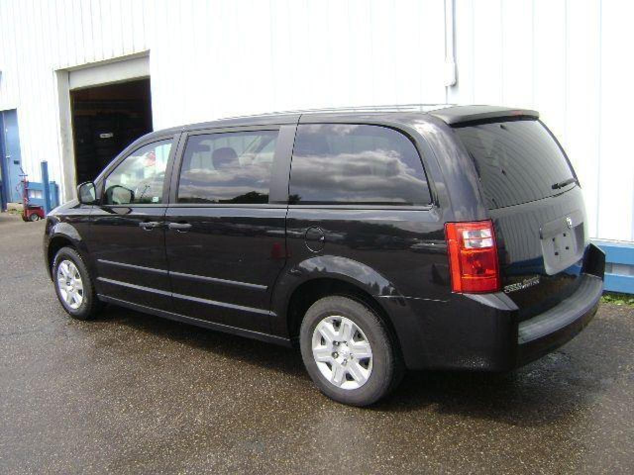 696641
