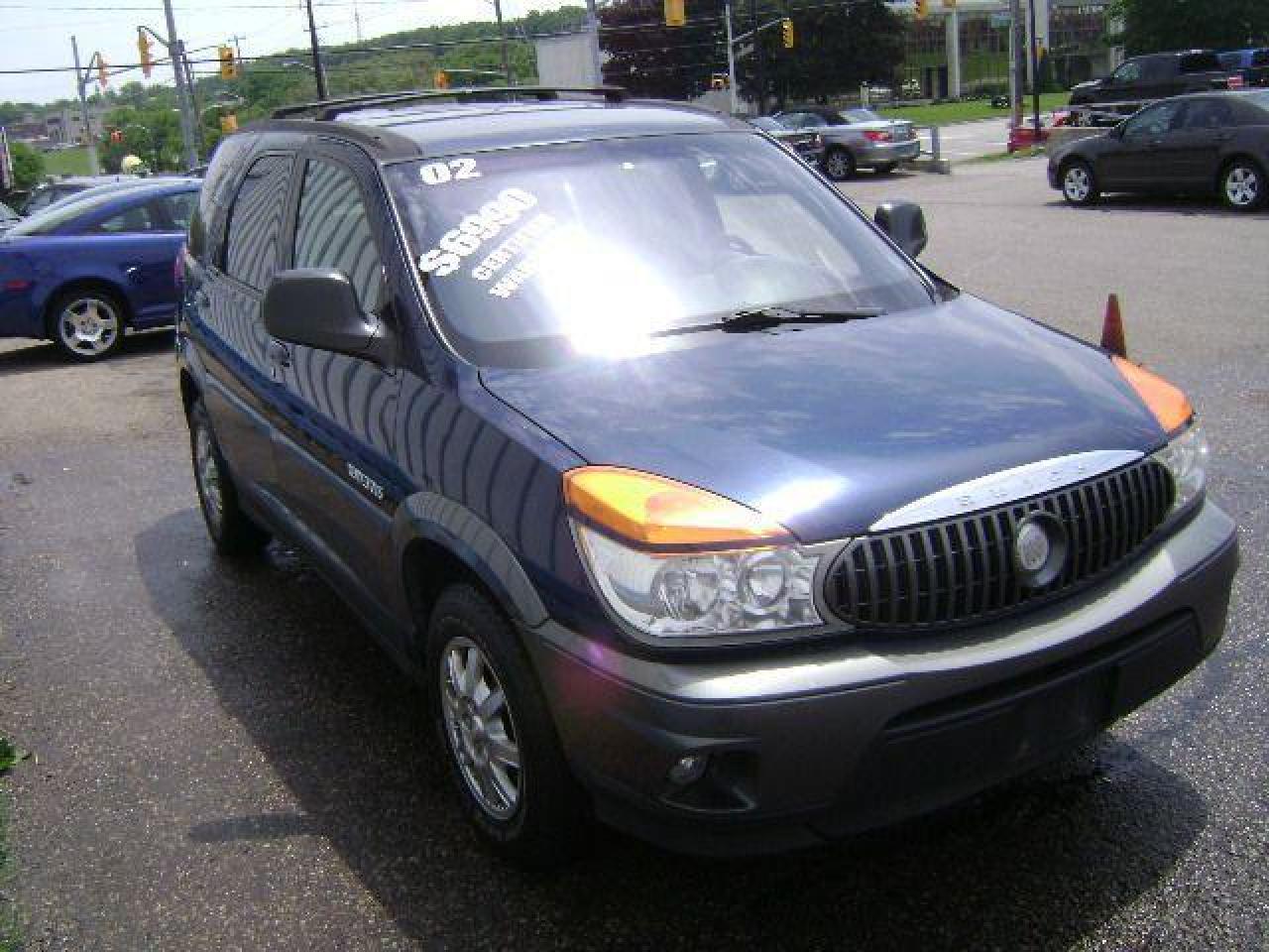 696752
