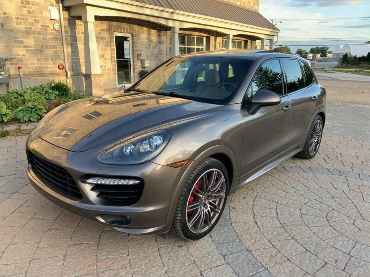 Used 2013 Porsche Cayenne GTS for sale in Leamington, ON