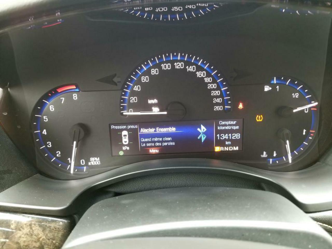 696836