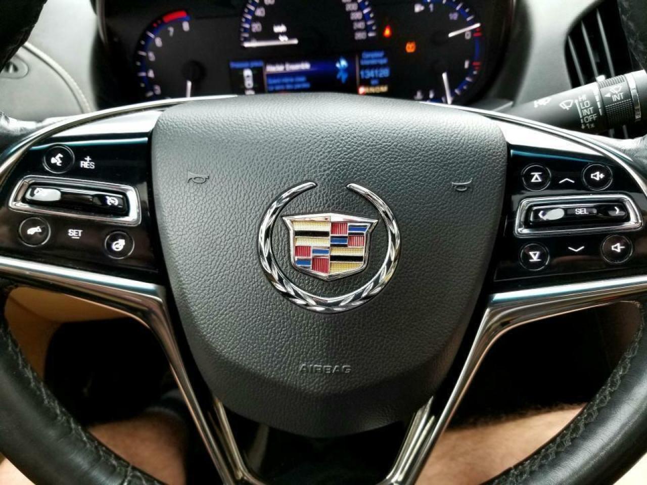 696836