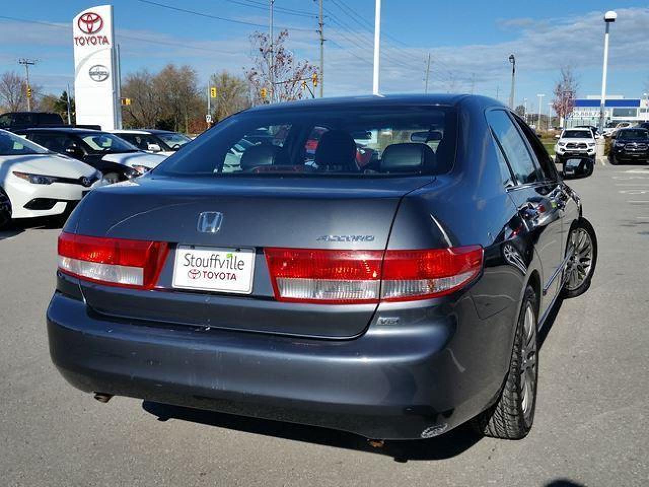 696962