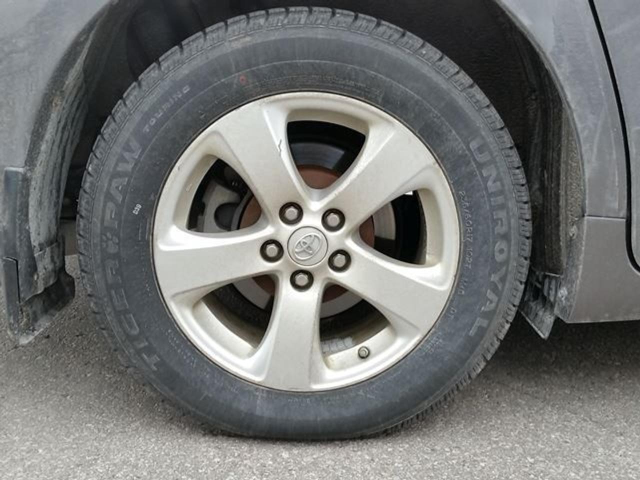 697034.12348778