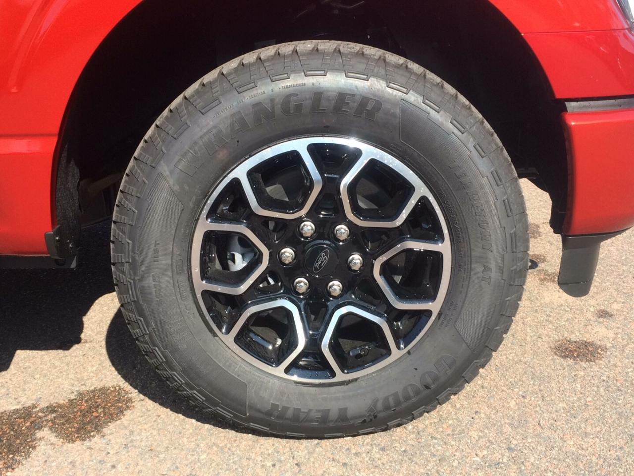 698178