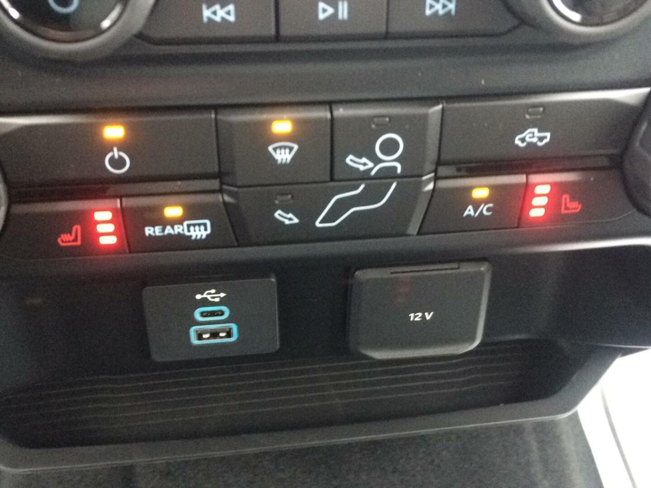698187.12182283
