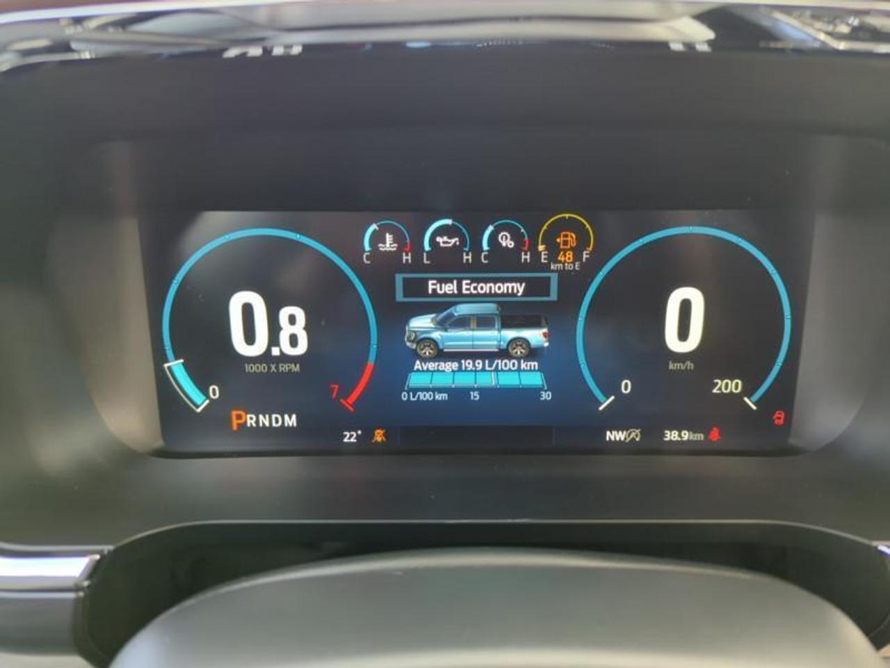 698193.12182436