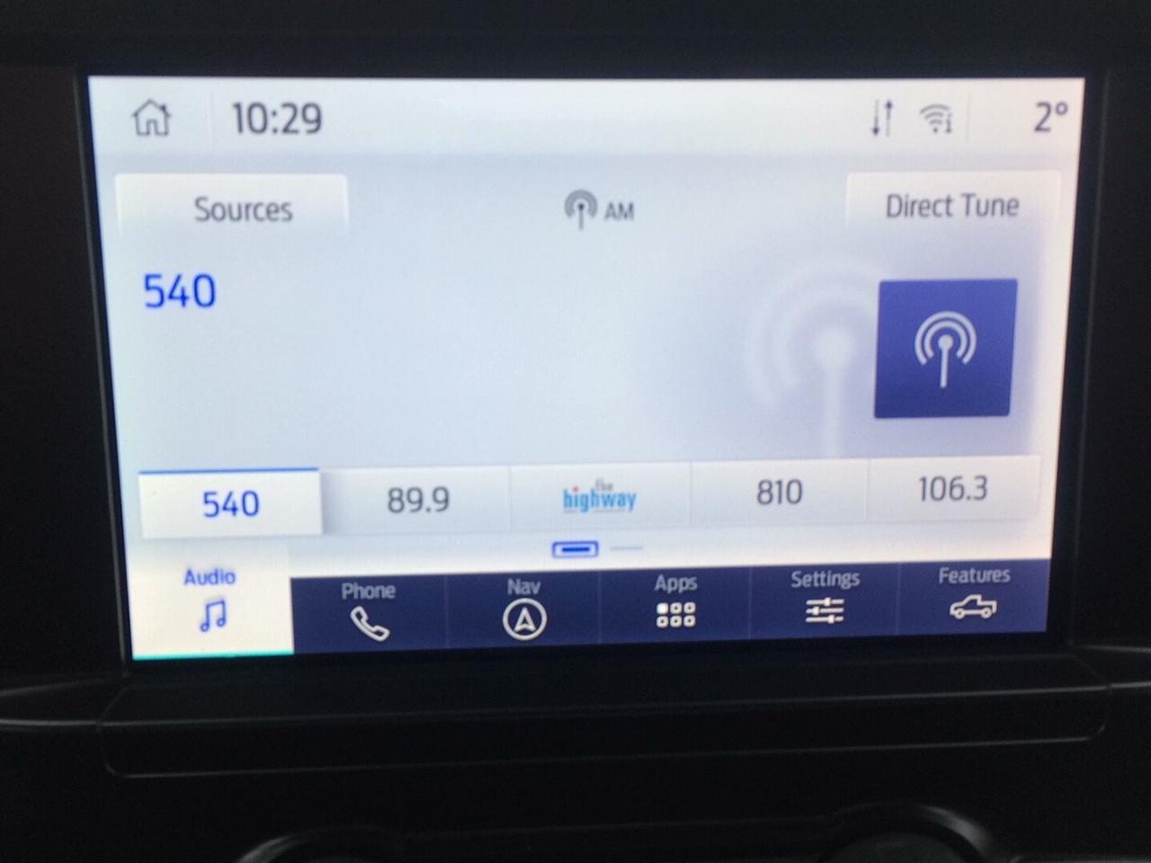 698223
