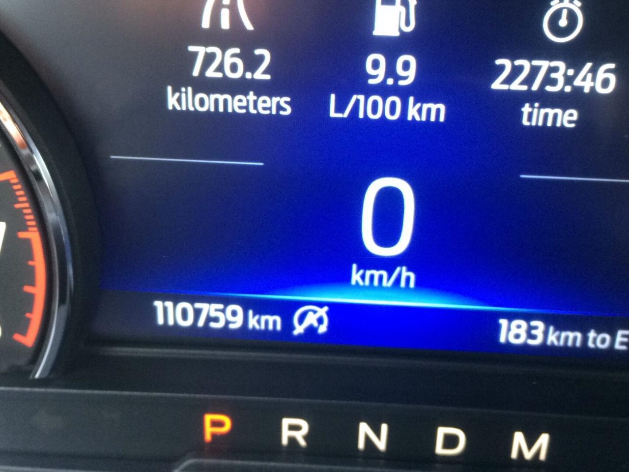 698247