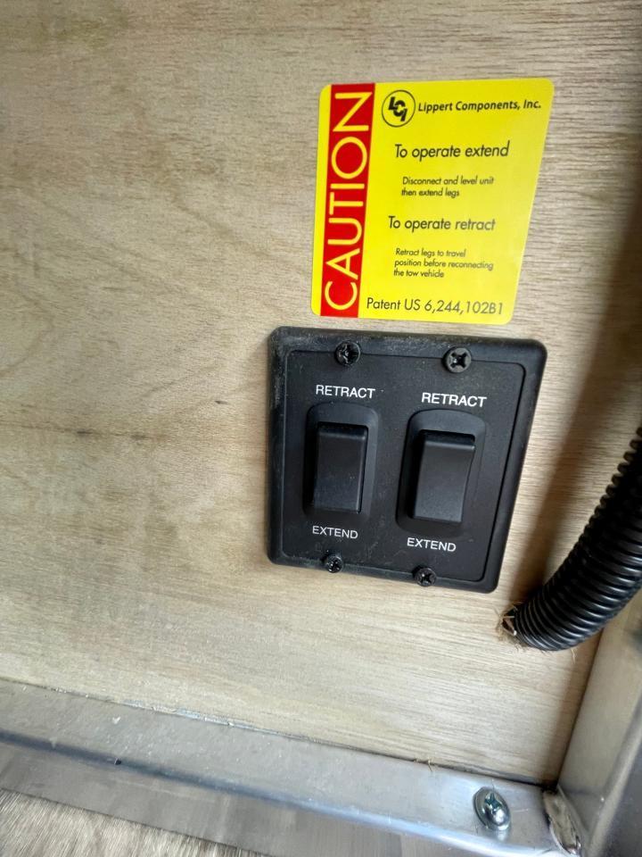 699275