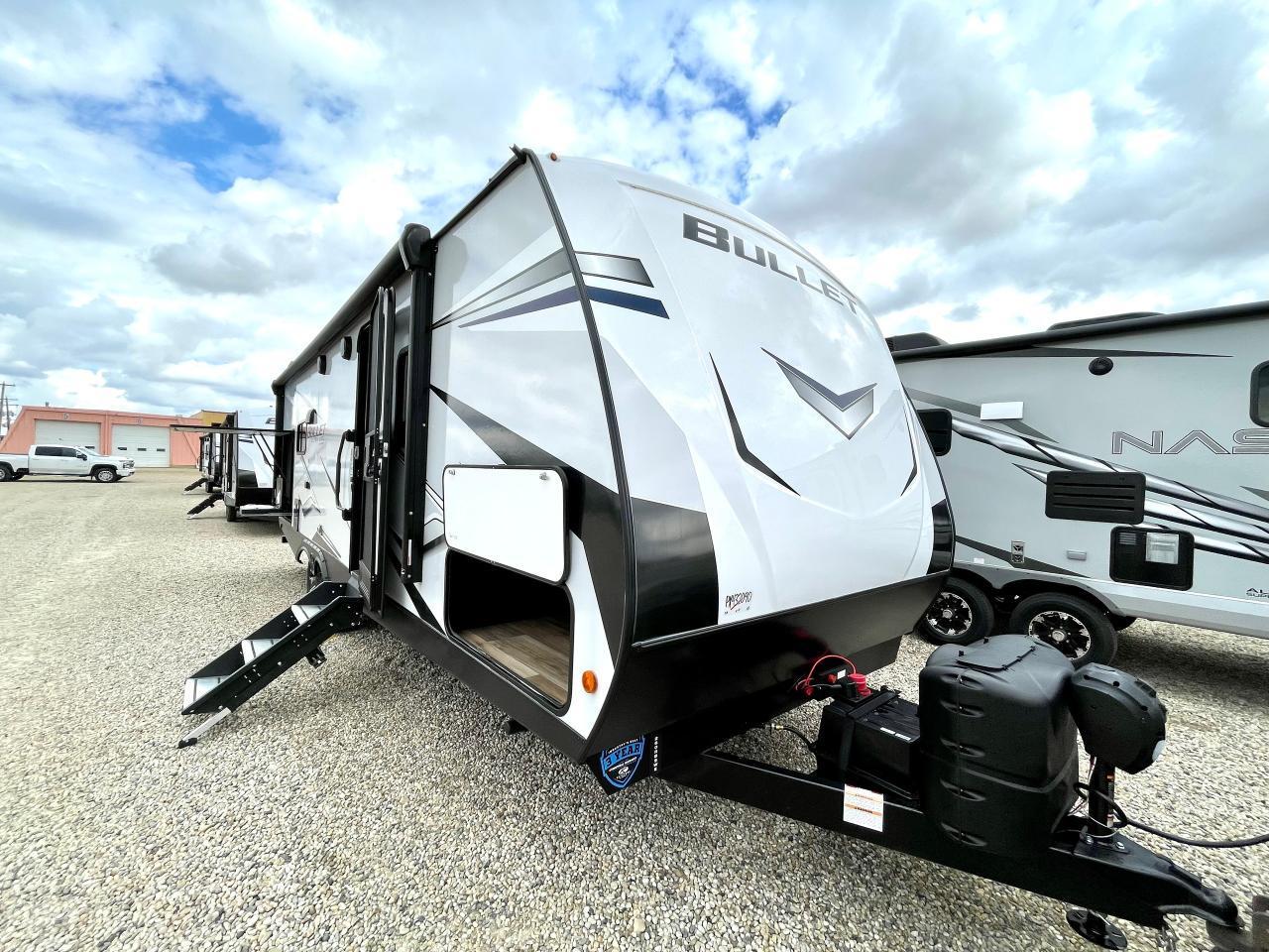 <p><strong>Optional Equipment:</strong></p><p>2 - 100 AH Heated, Lithium Batteries</p><p>15K BTU Air Conditioner</p><p>Theater Seating</p><p>10 Cu Ft 12V Fridge</p><p><strong>Standard Features:</strong></p><p>Thermal Package: Heated and Enclosed Underbelly, 30K BTU Furnace</p><p>Interior Camping Package: Vaulted Ceilings, LED TV, AM/FM Stereo with Bluetooth, 3 Burner Range w/Cover, Stainless Steel Sink w/High Rise Faucet, Pop Up Outlets in Kitchen, Decorative Backsplash, Dream Dinette, Queen Bed, Laundry Chute</p><p>Exterior Camping Package: LCI Solid Steps, XL Grab Handle, Electric Awning w/LED Light Strip, Exterior Speakers, Key TV, Docking Station, 6 gal DSI Gas/Elec Water Heater, Ladder</p><p>Aluminum Wheels, Solar Flex 200 - 200W Solar Panel, Power Tongue Jack, Electric Stabilizer Jacks, HyperDeck Floor</p>