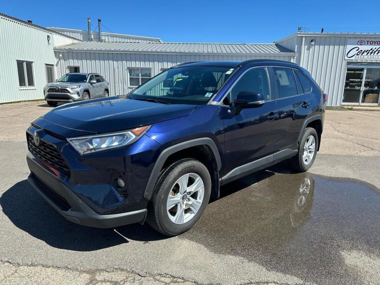 Used 2019 Toyota RAV4 XLE for sale in Mississauga, ON
