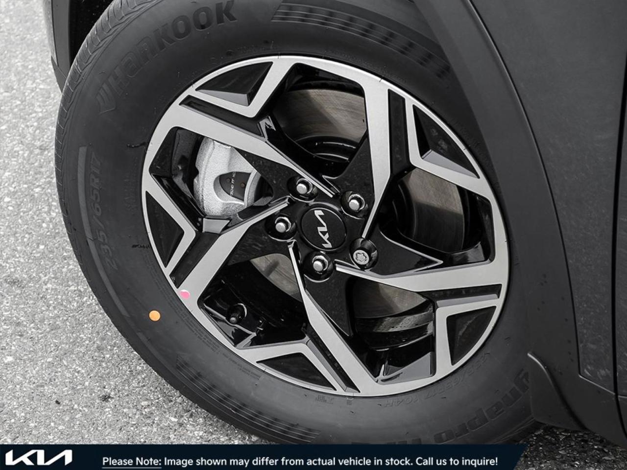 2025 Kia Sportage  - Photo #8