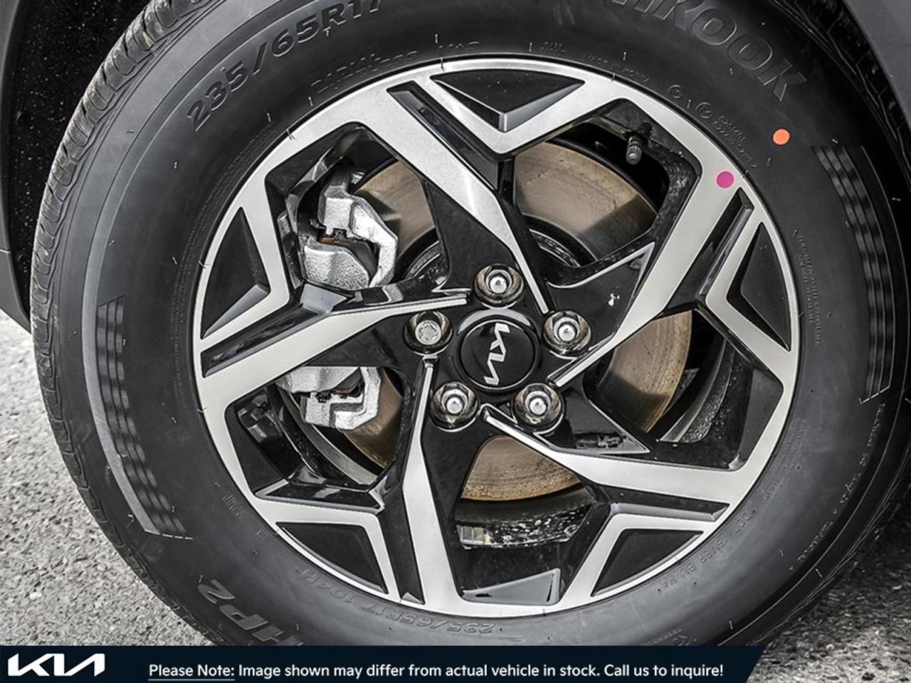 2025 Kia Sportage  - Photo #8