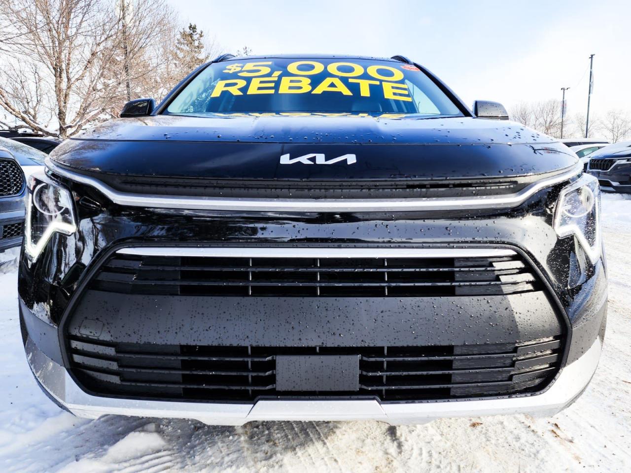 2025 Kia Niro  - Photo #2