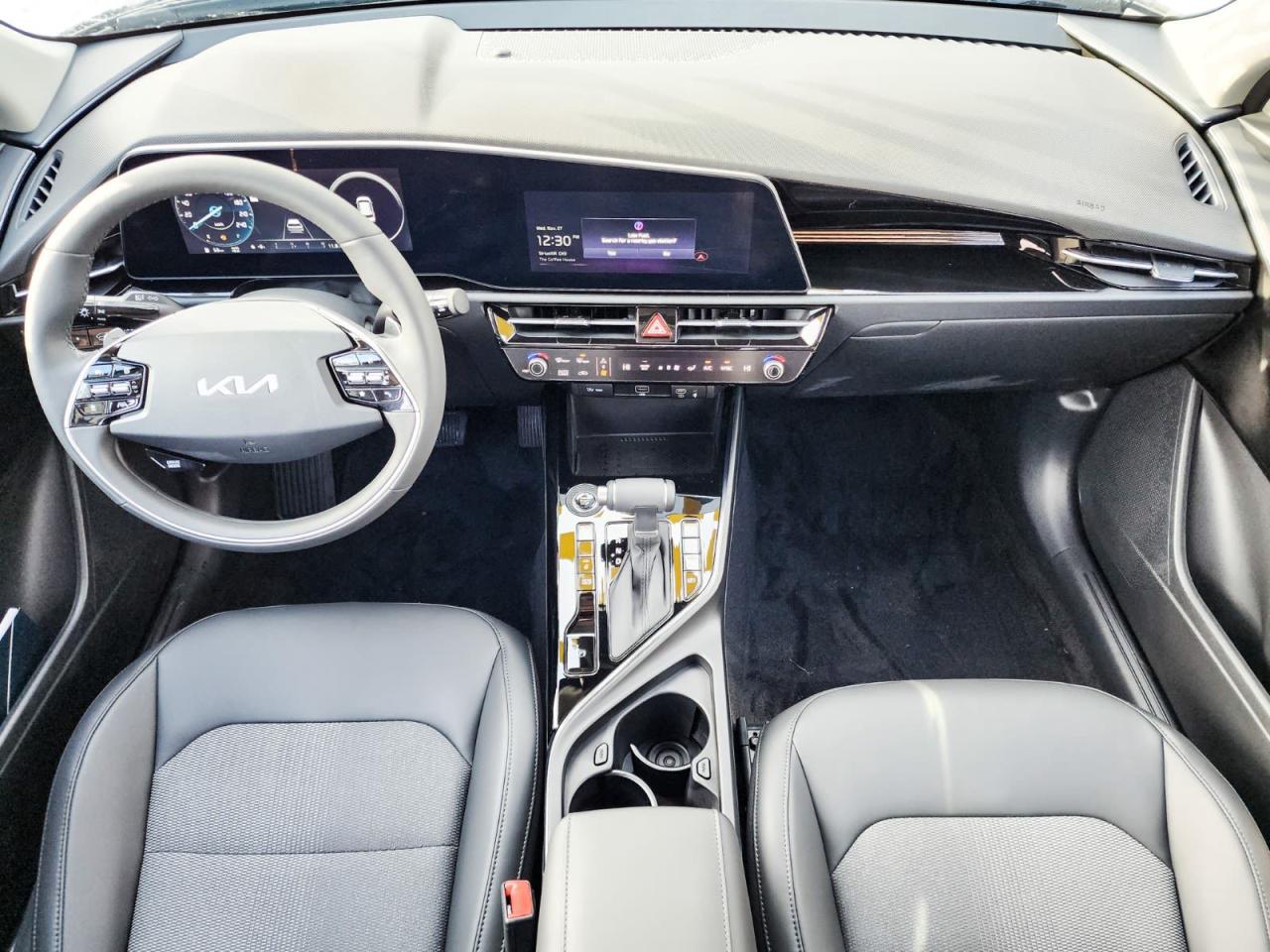 2025 Kia Niro  - Photo #9