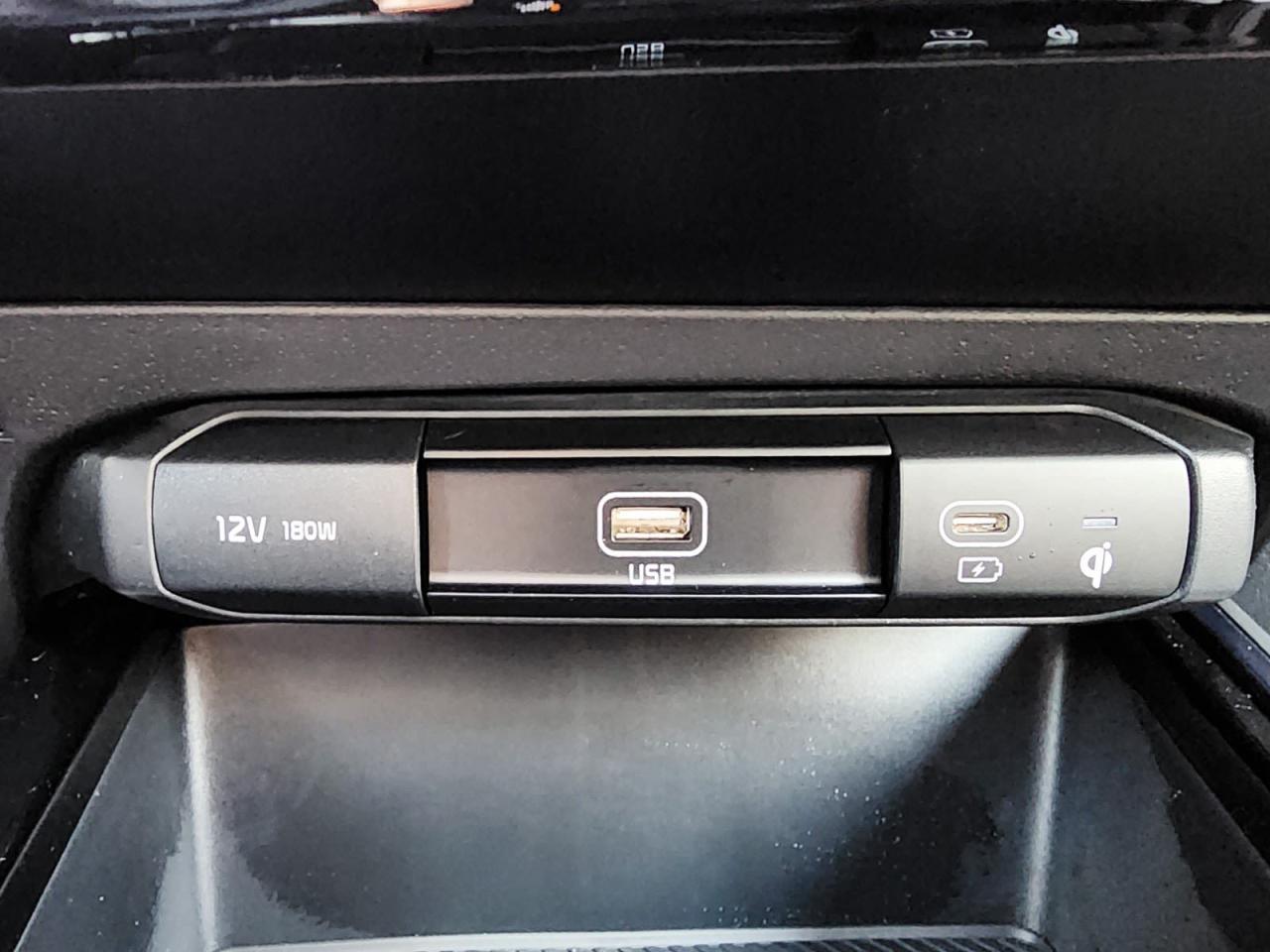 2025 Kia Niro  - Photo #27